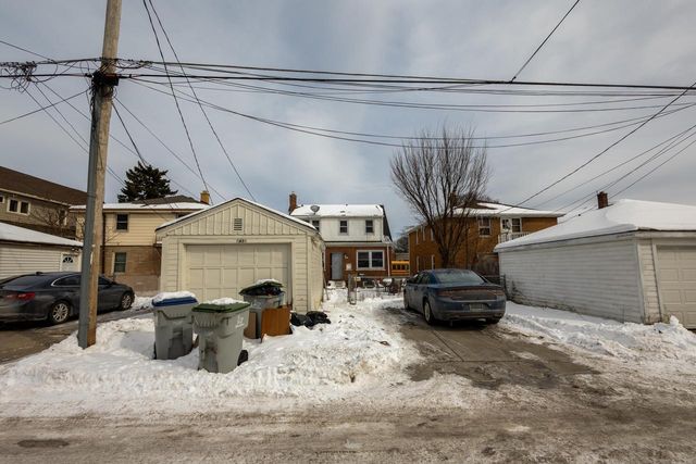 4623 W Fond Du Lac AVENUE, Milwaukee, WI 53216