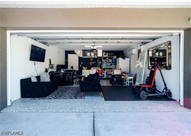 3780 8th AVE SE, Naples, FL 34117