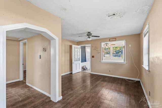 1920 N Spring St, Pensacola, FL 32501