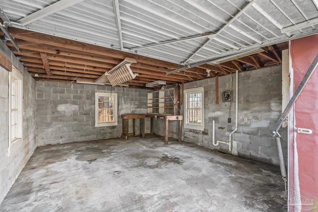 1920 N Spring St, Pensacola, FL 32501