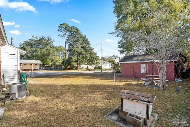 1920 N Spring St, Pensacola, FL 32501