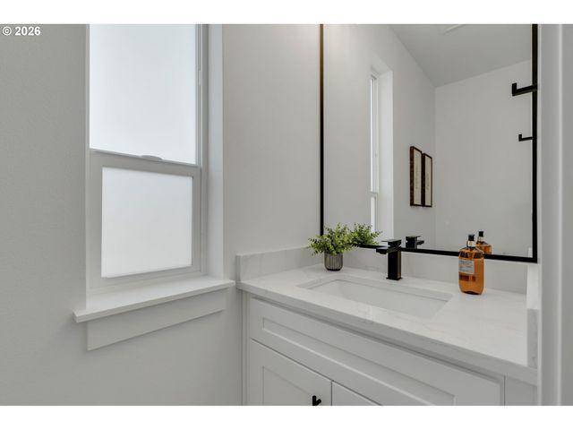 6605 N Montana Ave, Portland, OR 97217