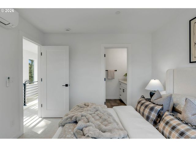 6605 N Montana Ave, Portland, OR 97217