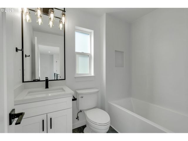 6605 N Montana Ave, Portland, OR 97217