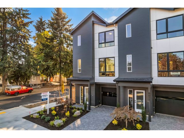6605 N Montana Ave, Portland, OR 97217