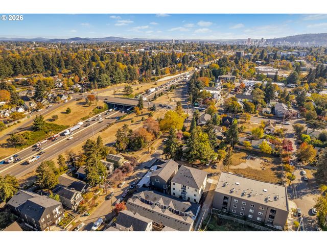 6605 N Montana Ave, Portland, OR 97217