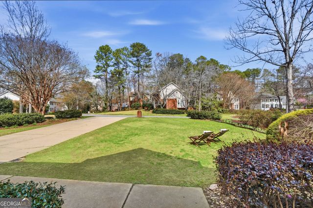 650 Wood Work Way, Roswell, GA 30076