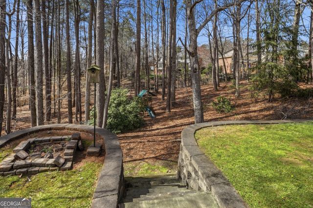 650 Wood Work Way, Roswell, GA 30076