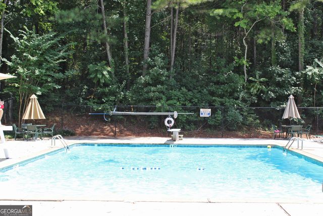 650 Wood Work Way, Roswell, GA 30076