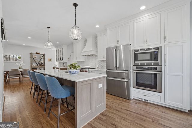 650 Wood Work Way, Roswell, GA 30076