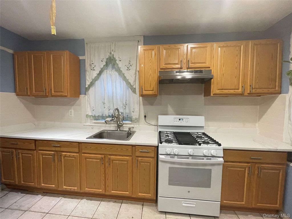1336 Teller Avenue, Bronx, NY 10456 — photo 3