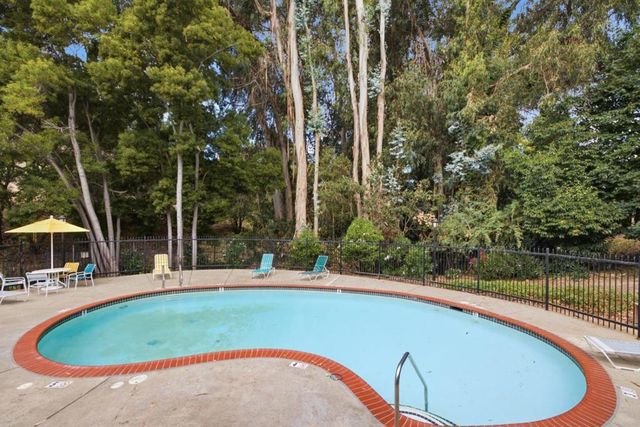 1701 Calais Court, Hayward, CA 94541