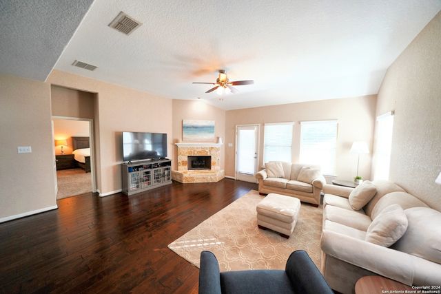 12016 Vignette, Schertz, TX 78154