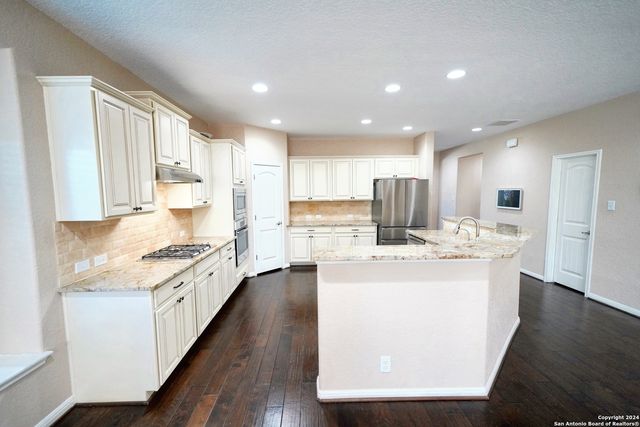 12016 Vignette, Schertz, TX 78154