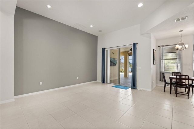 3722 EAGLE ISLE CIRCLE, Kissimmee, FL 34746