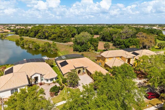 3722 EAGLE ISLE CIRCLE, Kissimmee, FL 34746