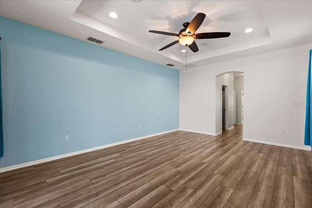 3722 EAGLE ISLE CIRCLE, Kissimmee, FL 34746