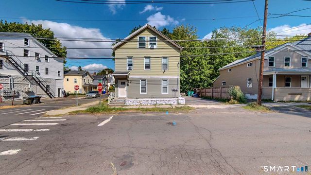 31 William Street, Danbury, CT 06810