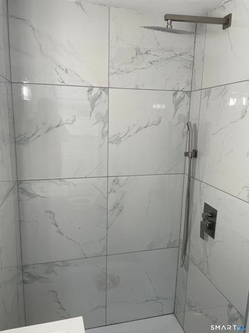 31 William Street, Danbury, CT 06810