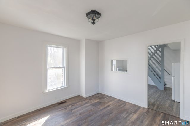 31 William Street, Danbury, CT 06810