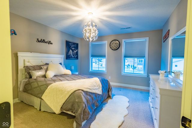 4061 Secretariat Lane, Bargersville, IN 46106