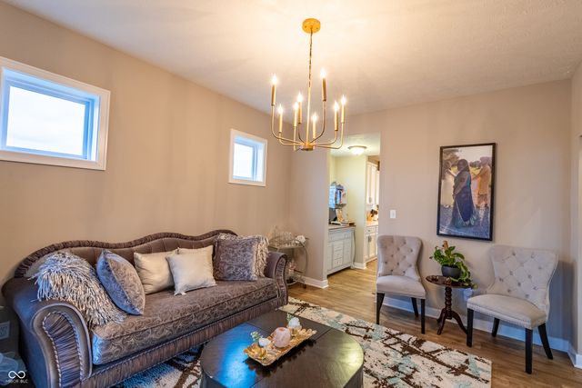 4061 Secretariat Lane, Bargersville, IN 46106