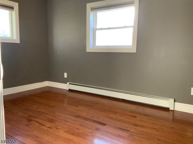 311 Pine St, Pompton Lakes Boro, NJ 07442