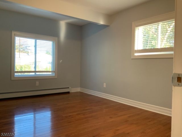 311 Pine St, Pompton Lakes Boro, NJ 07442