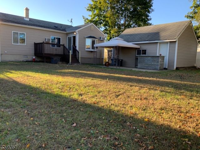 311 Pine St, Pompton Lakes Boro, NJ 07442