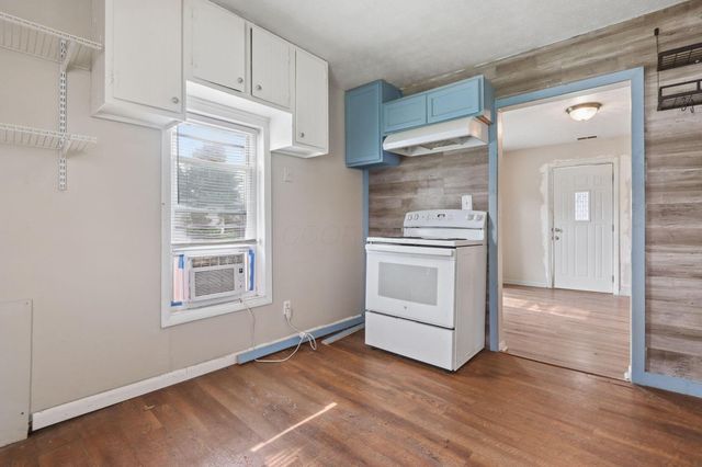 1128 Hilock Road, Columbus, OH 43207