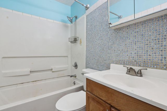 1128 Hilock Road, Columbus, OH 43207