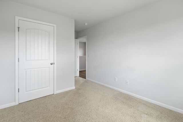 7027 Berkswell Dr, Lebanon, TN 37087