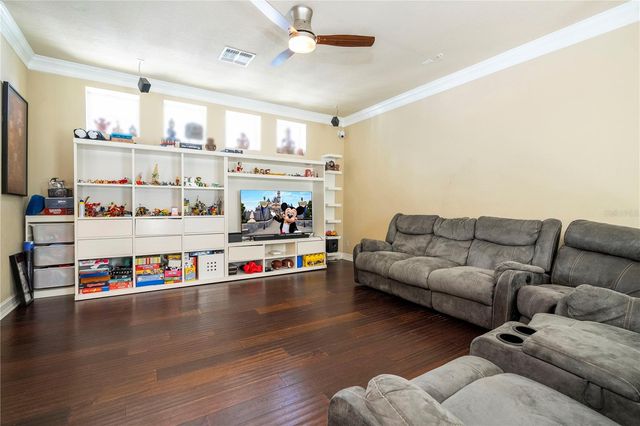 1555 HANKS AVENUE, Orlando, FL 32814