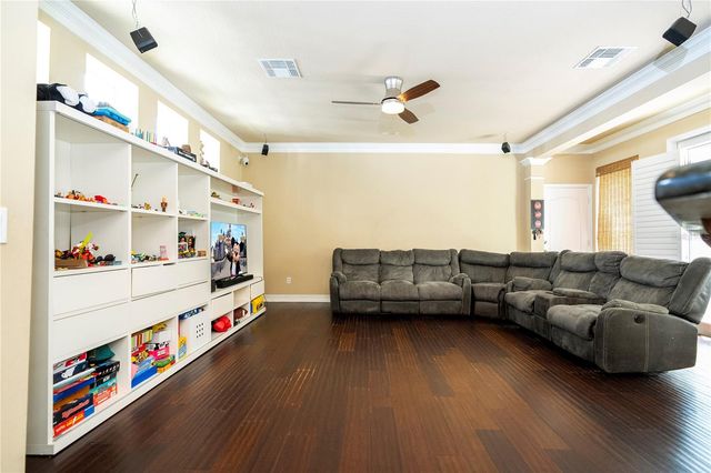 1555 HANKS AVENUE, Orlando, FL 32814