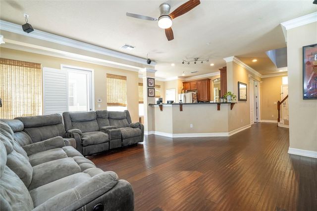 1555 HANKS AVENUE, Orlando, FL 32814