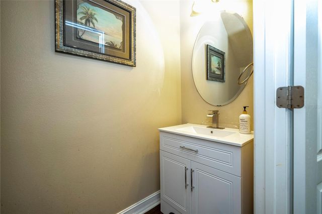 1555 HANKS AVENUE, Orlando, FL 32814