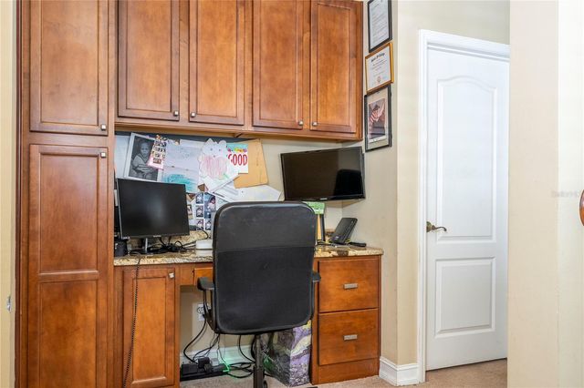 1555 HANKS AVENUE, Orlando, FL 32814