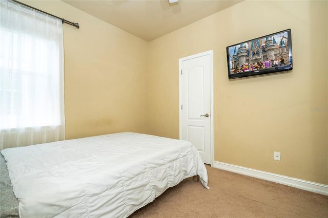 1555 HANKS AVENUE, Orlando, FL 32814