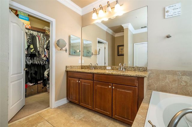 1555 HANKS AVENUE, Orlando, FL 32814