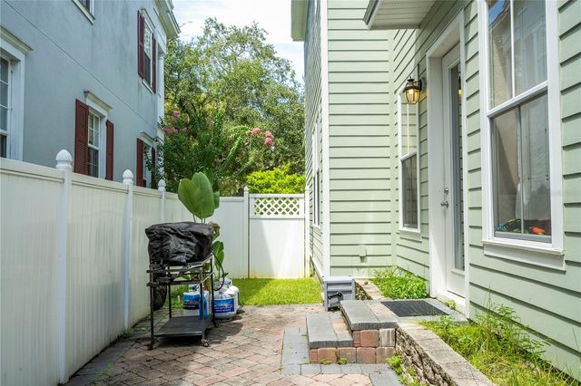 1555 HANKS AVENUE, Orlando, FL 32814