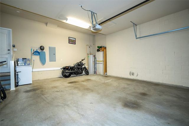 1555 HANKS AVENUE, Orlando, FL 32814