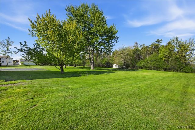 4537 Dorchester Road, Hamburg, NY 14219