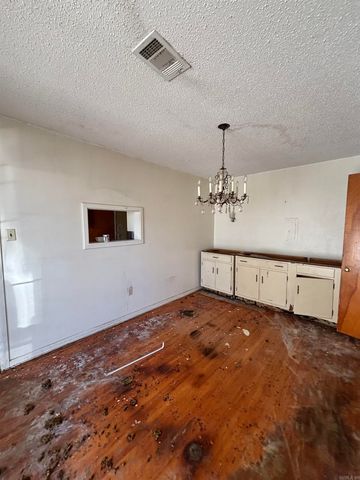 115 Farmere Circle, North Little Rock, AR 72118