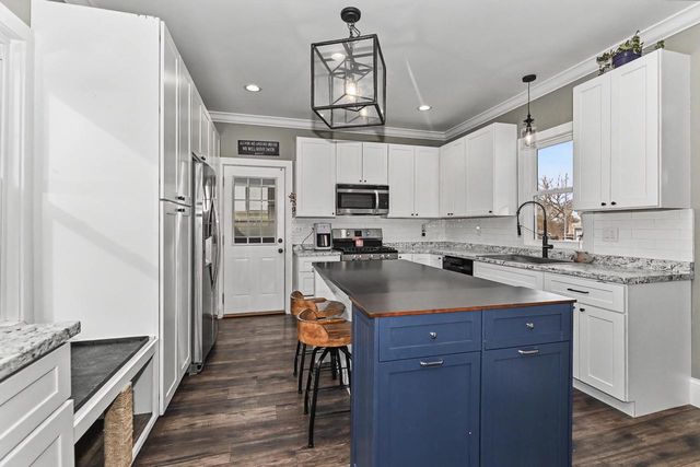 304 S Main STREET, Delavan, WI 53115