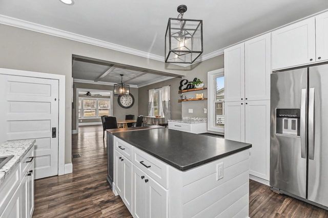 304 S Main STREET, Delavan, WI 53115