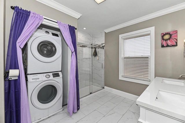 304 S Main STREET, Delavan, WI 53115