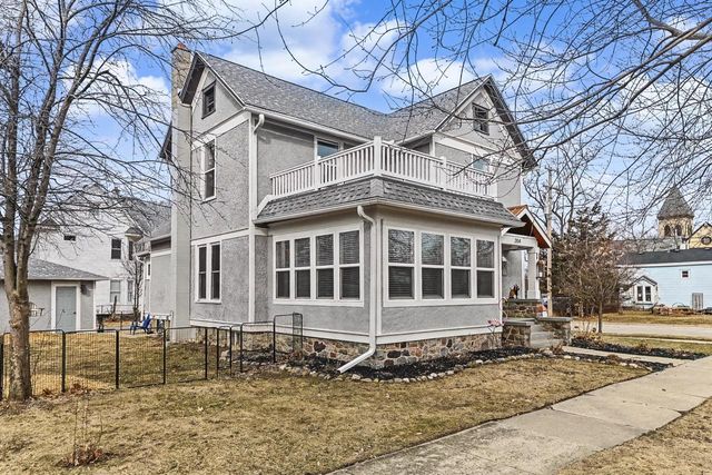 304 S Main STREET, Delavan, WI 53115