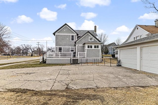 304 S Main STREET, Delavan, WI 53115