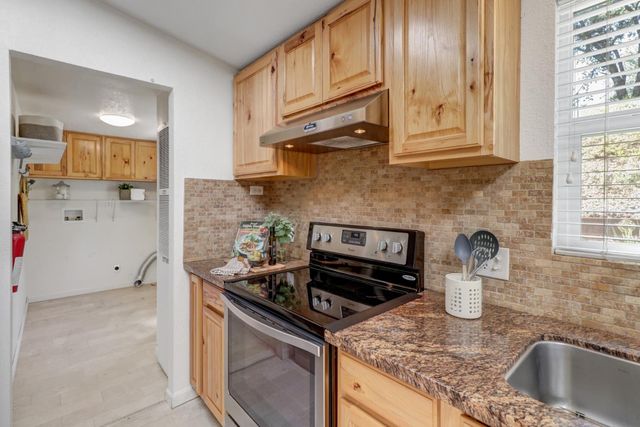 4909 Clear Creek Rd, Placerville, CA 95667
