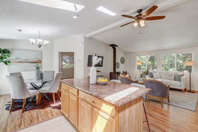 4909 Clear Creek Rd, Placerville, CA 95667